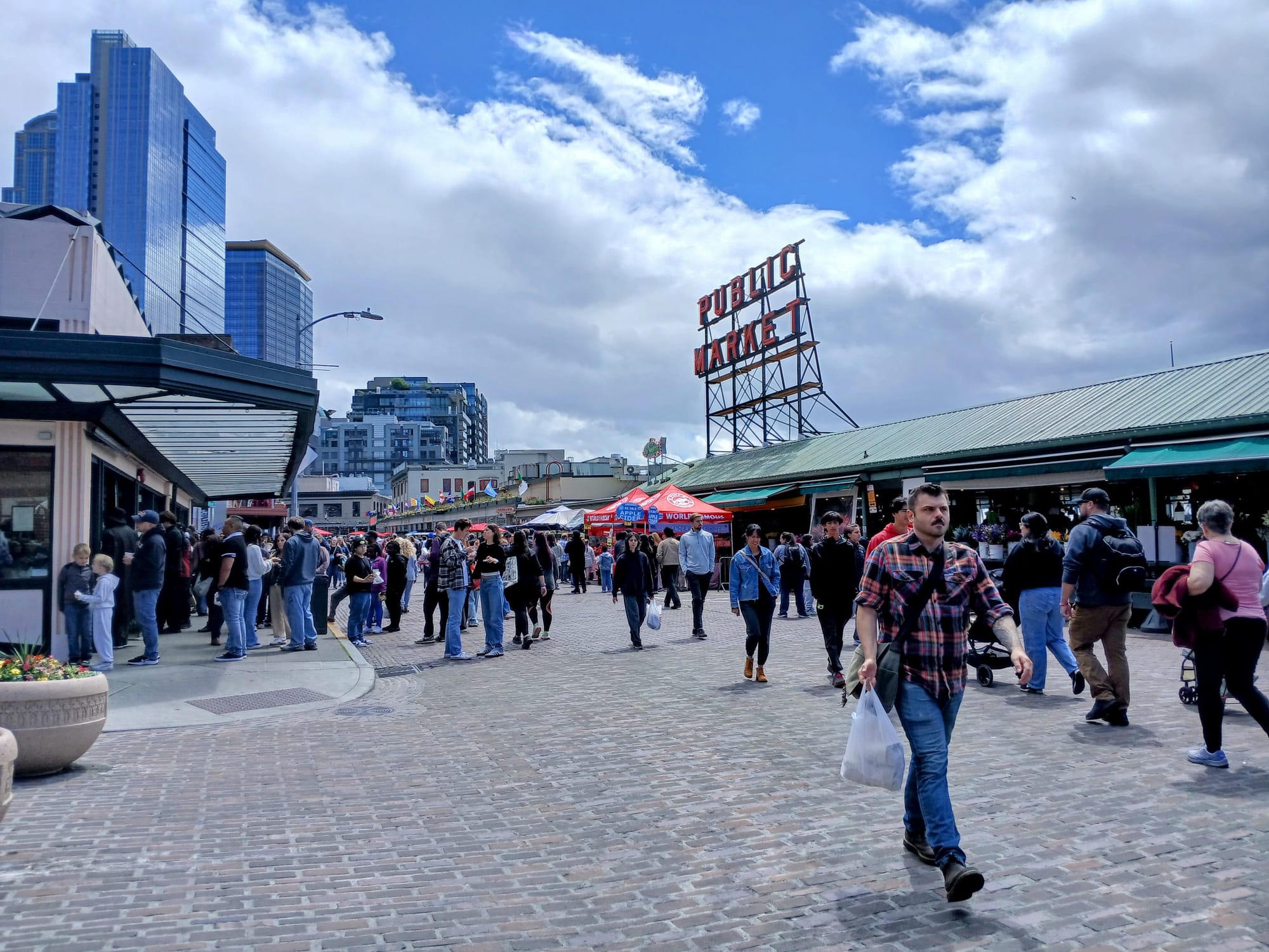 Sales Were Up at Pike Place After Pedestrian Pilot. Is That...Bad?