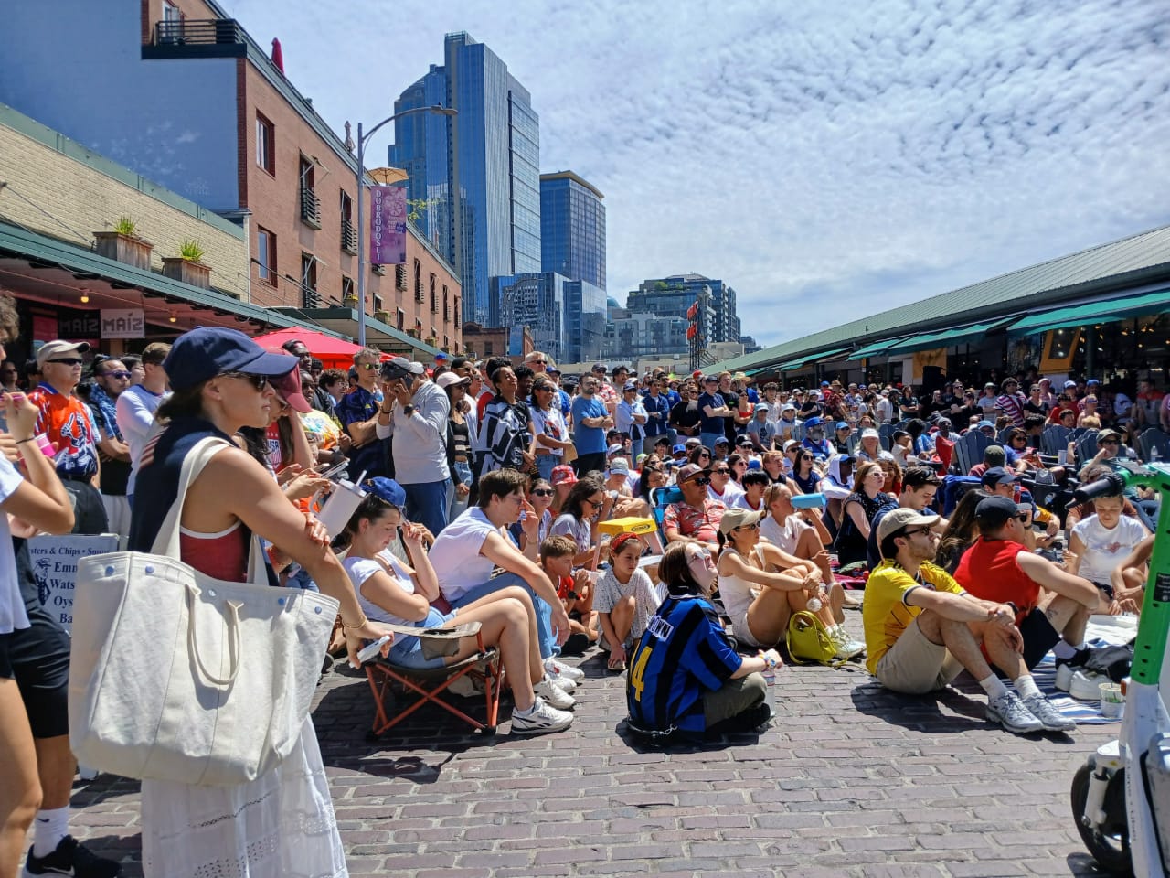 Sales Were Up at Pike Place After Pedestrian Pilot. Is That...Bad?
