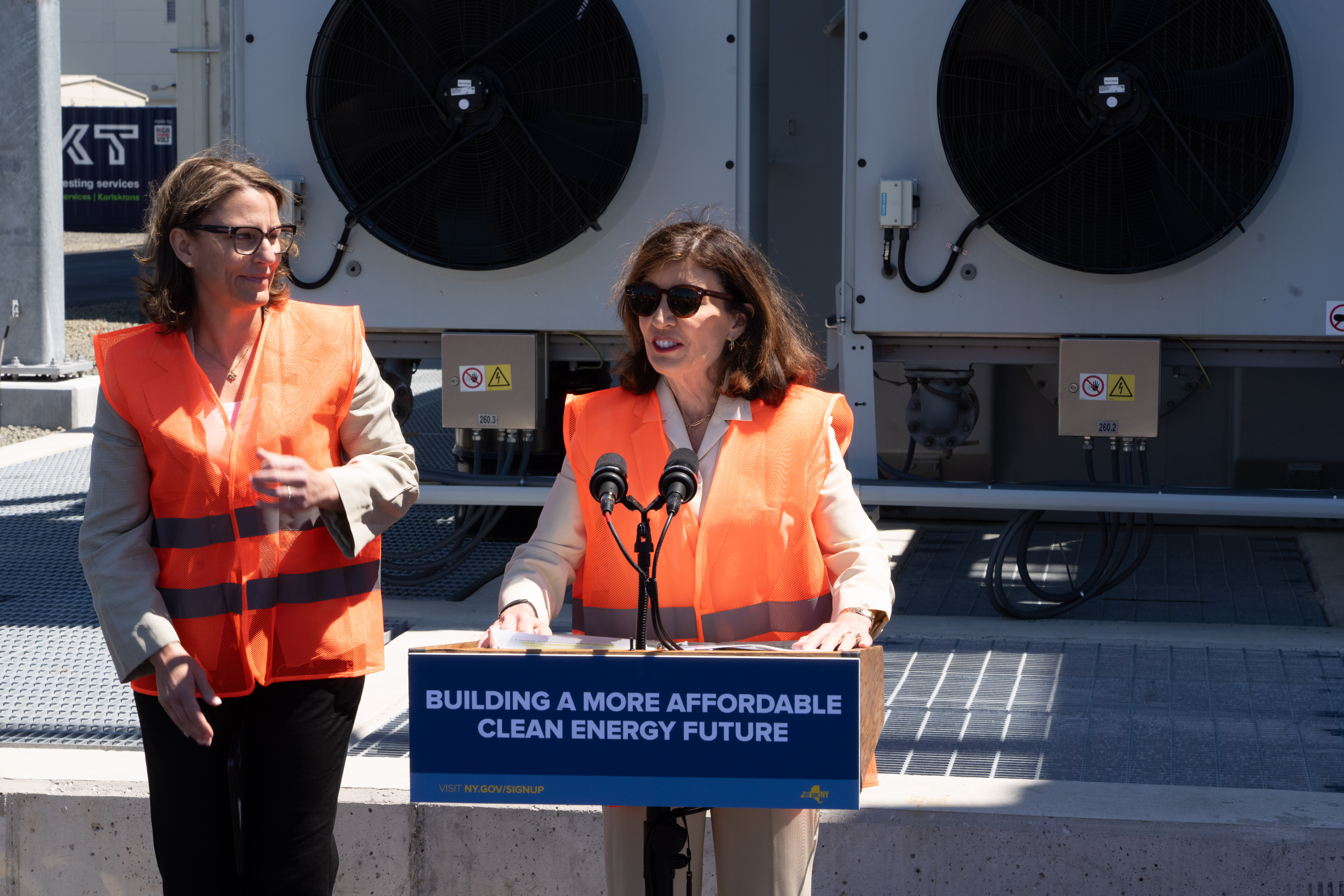 Gov. Hochul celebrates completion of Champlain Hudson Power Express Project