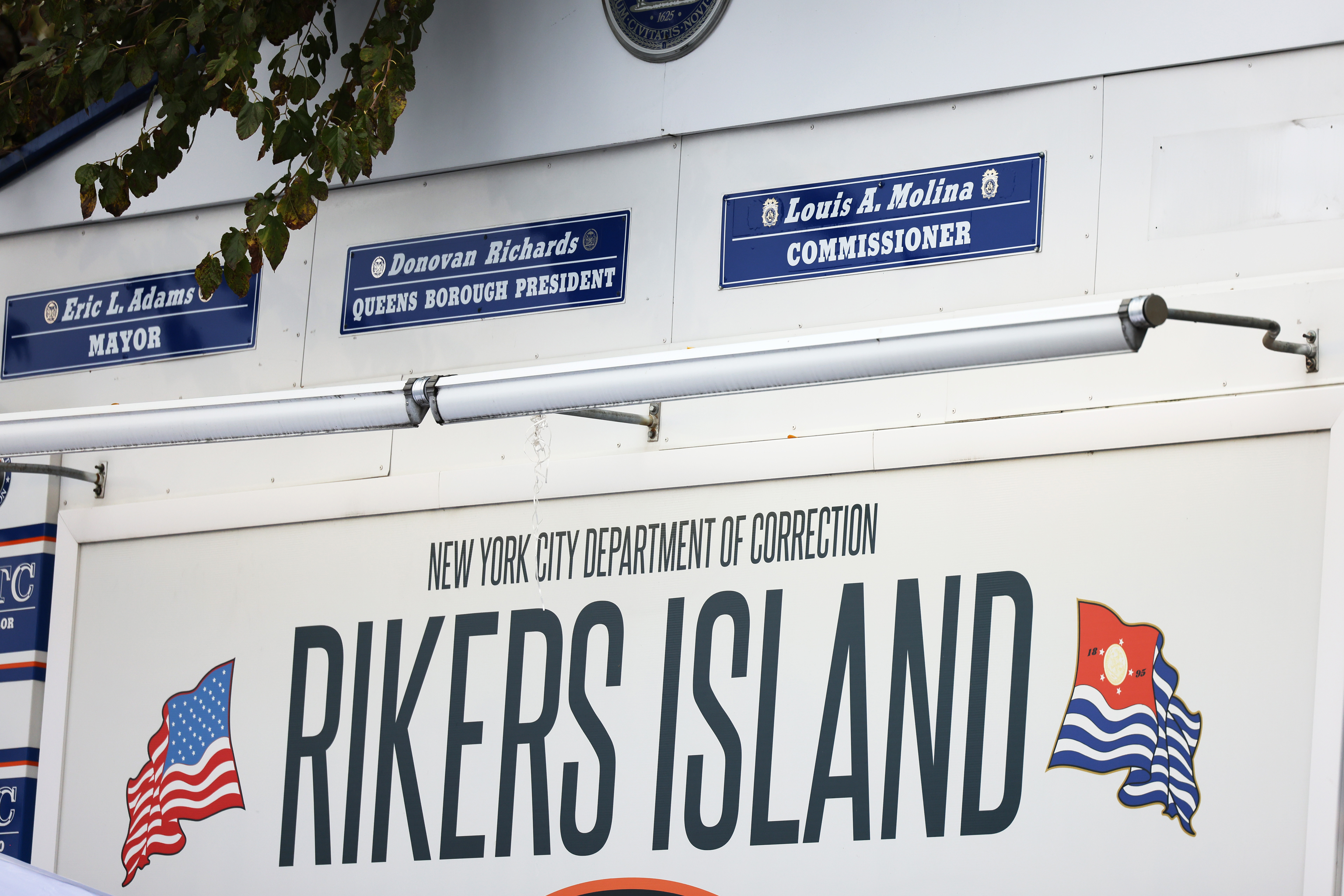 The sign for Rikers Island