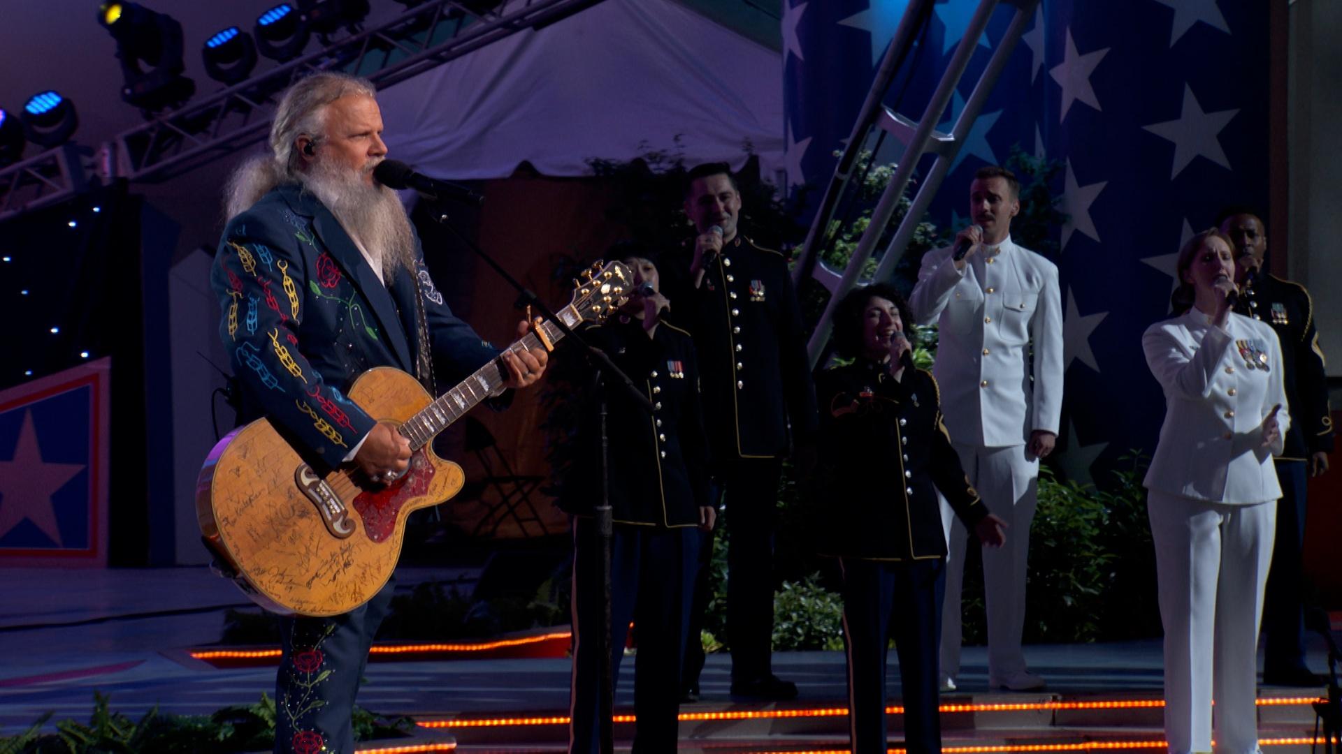 Jamey Johnson Performs “In Color”