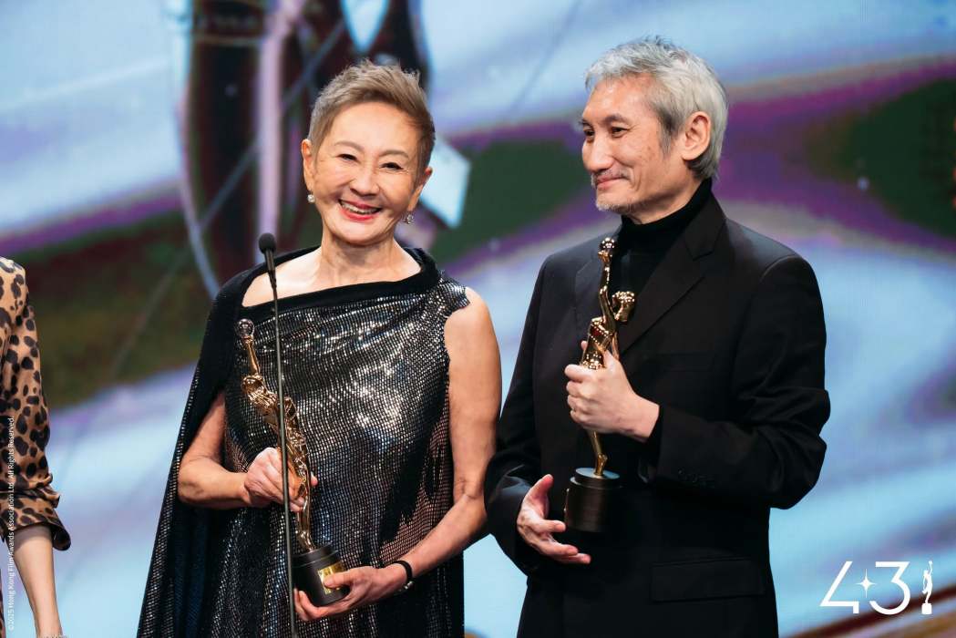 Hong Kong film producer Shi Nan-sun (left) and director Tsui Hark (right) receive the Lifetime Achievement Award at the 43rd Hong Kong Film Awards on April 27, 2025. Photo: Hong Kong Film Awards.