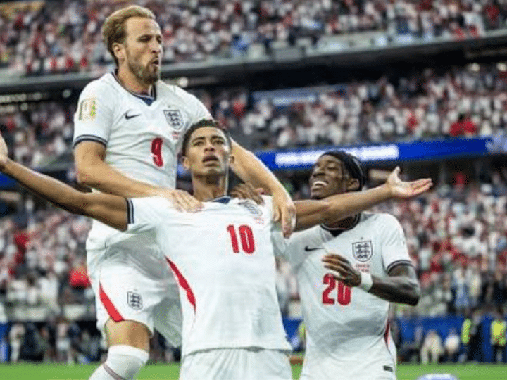 Harry Kane, Jude Bellingham and Noni Madueke celebrate on the pitch during England's winning game against Croatia on 18 July 2026
