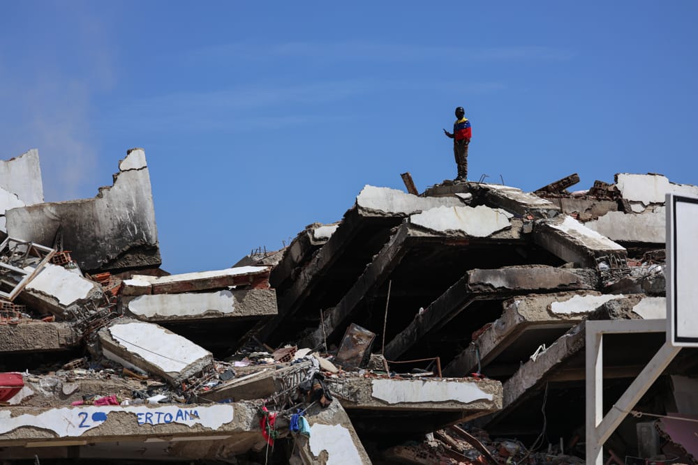Life, death and despair: Searching for loved ones after Venezuela earthquakes