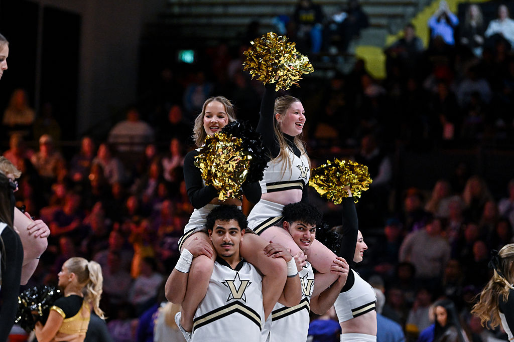 Vandy cheerleaders at a basketball game